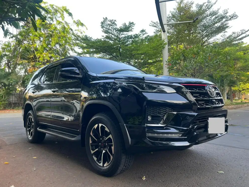 TOYOTA Fortuner SRZ TRD 2.7 4x2 AT 2021