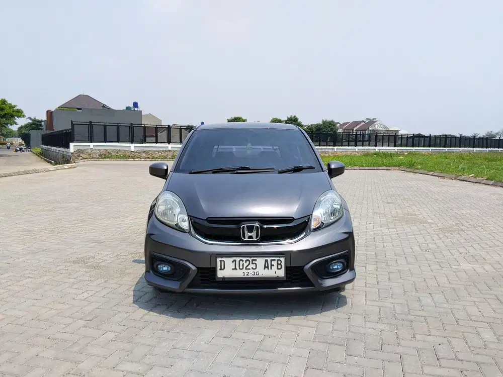 Honda Brio e 1.2 matic 2017 dp 5 jt