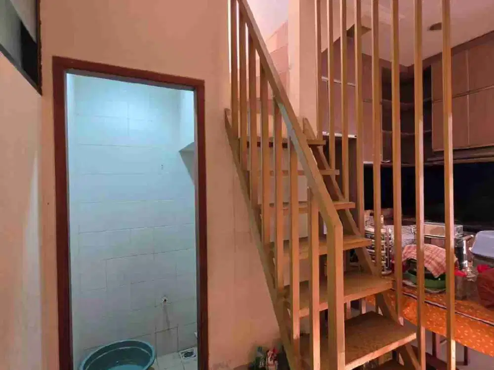 Jual Cepat Rumah 2 lantai Siap Huni Luas 136M2 di Victoria Park Ligamas Karawaci Tangerang