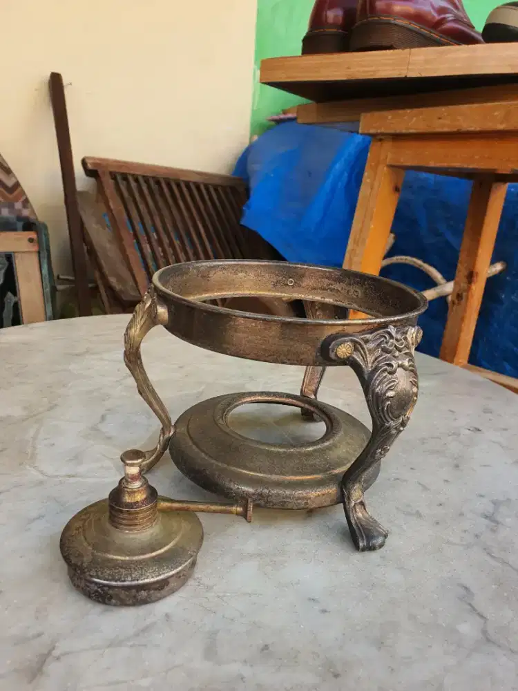 Pemanas/ tungku Antik