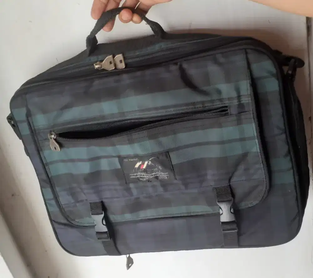 TAS ALPINA SELEMPANG size besar muat laptop