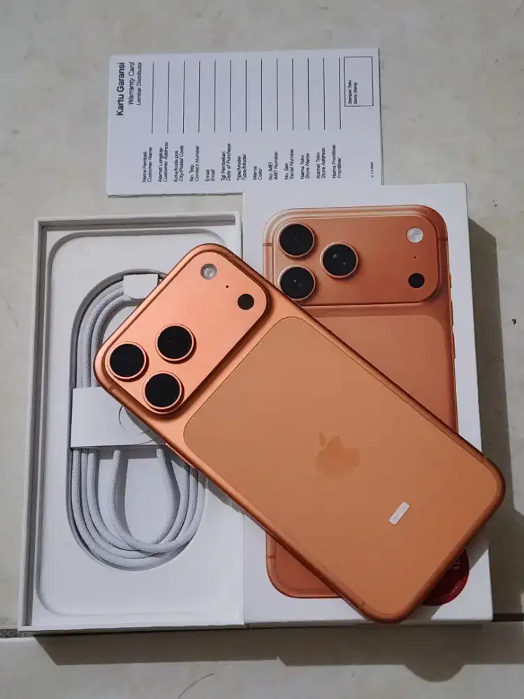 IPhone 17 Pro Max 256Gb IBOX, warna Orange,99,9% Mulus (BH: 97%)