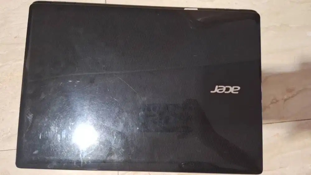 DIJUAL MURAH LAPTOP ACER CORE I3 ASPIRE E14