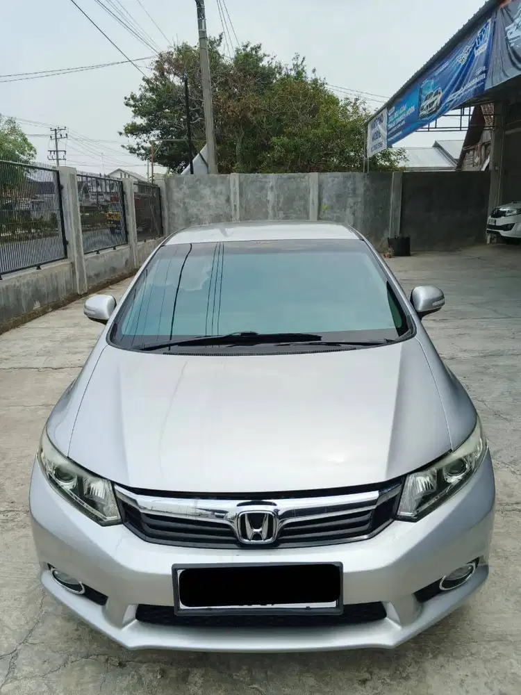 CIVIC 2.0 AT 2013