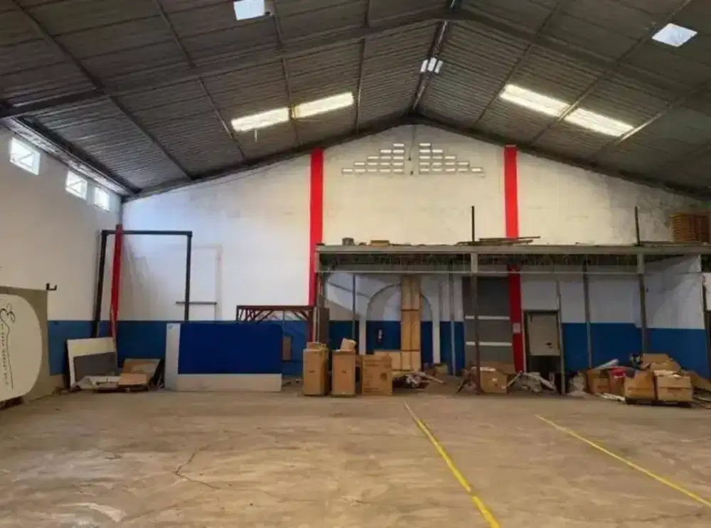 DISEWAKAN GUDANG BANGUNAN KOMERSIAL DI RAYA LONTAR SURABAYA