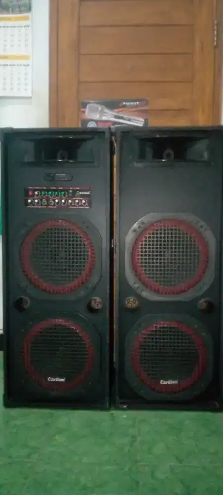 Speaker aktif 12