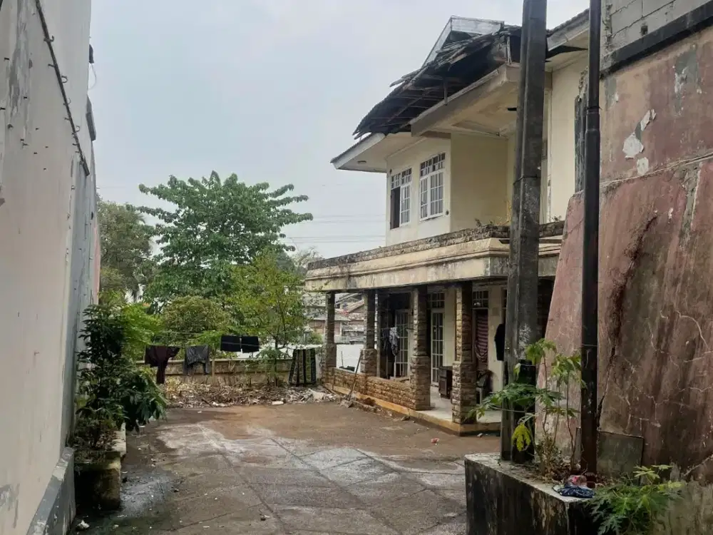 Dijual/Sewa Rumah Luas 778m2 Tanjung Barat Jakarta Selatan SHM