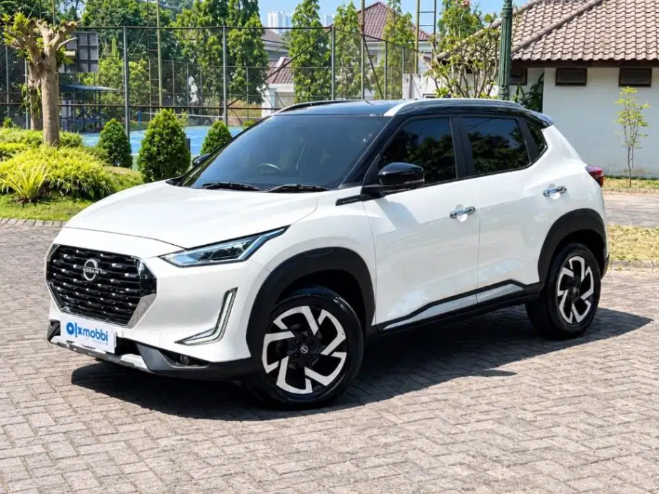 MAGNITE 1.0 PREMIUM MATIC 2023