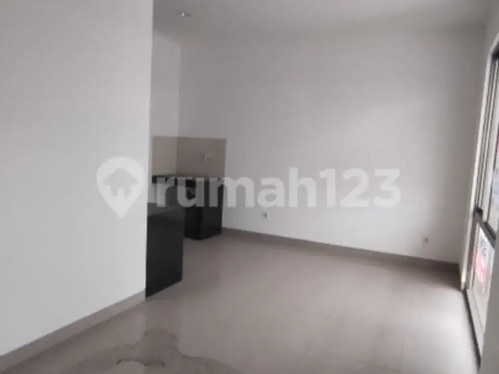 Dijual - Rumah 2 Lantai Pik2 Ukuran 6X10m2