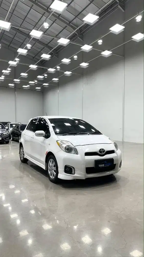 TDP 15jt! Toyota Yaris 1.5 E AT 2013, Plat W, KM 162rb, Pajak Panjang
