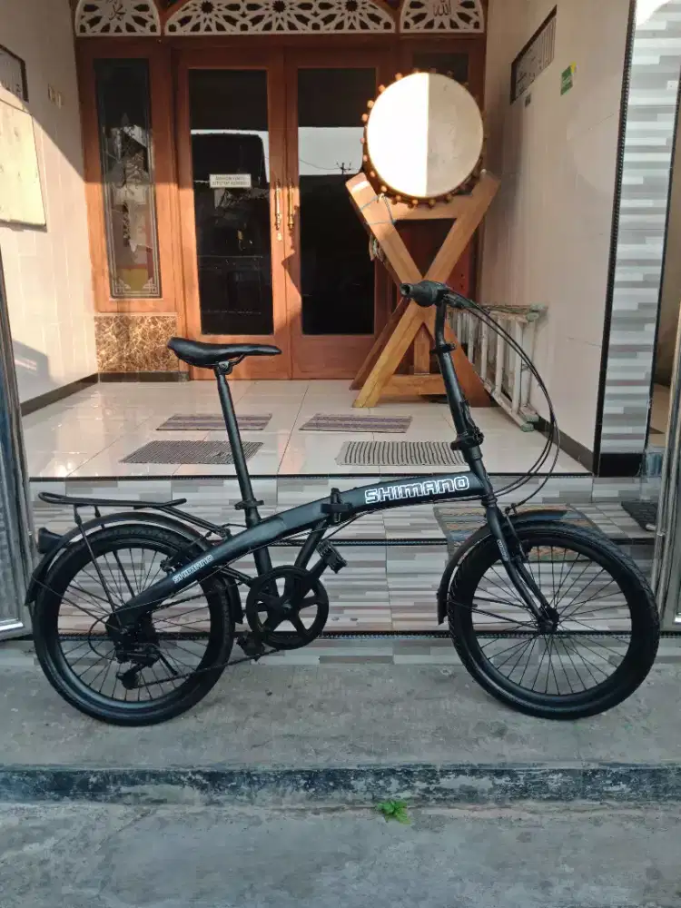 Sepeda Lipat BASIC PHOENIX 6 SPEED CUSTOM BAGUS UK. 20 SIAP PAKE, NEGO