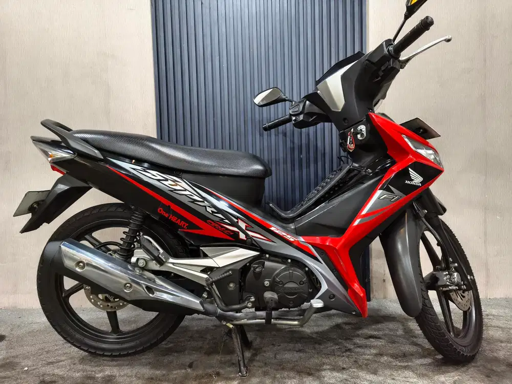 Supra X 125 fi 2016 istimewa mulus terawat siap pakai...