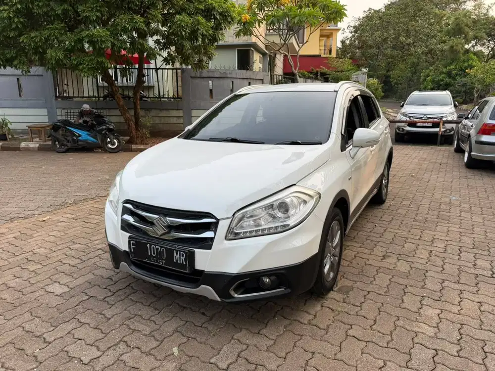 [MURAH]SUZUKI SX4 S-CROSS MATIC 2016 PAJAK PANJANG!