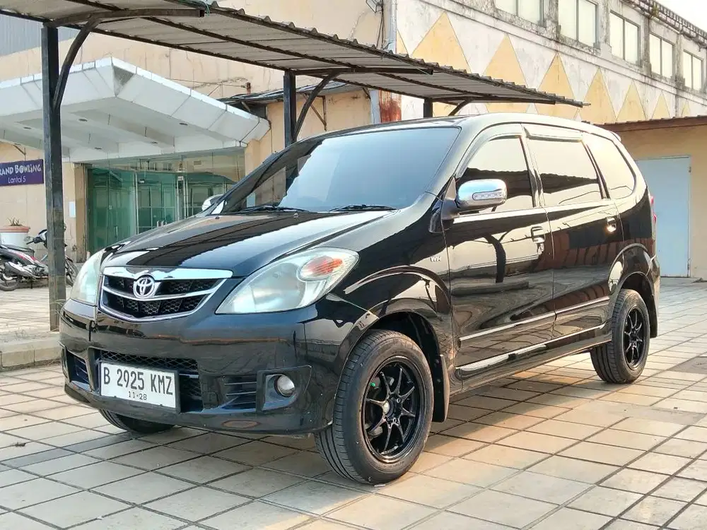 Avanza G A/T 2011 Siap Pakai Pajak Terima Panjang