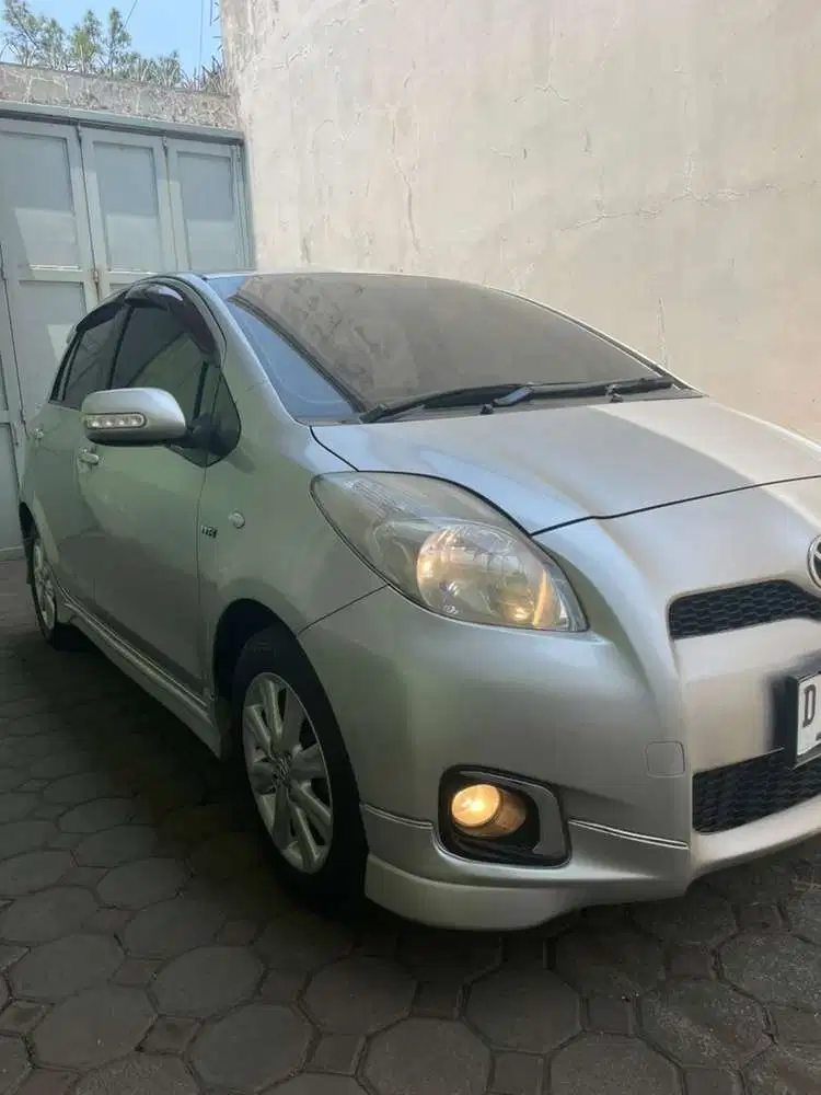 Toyota Yaris 2012 Bensin