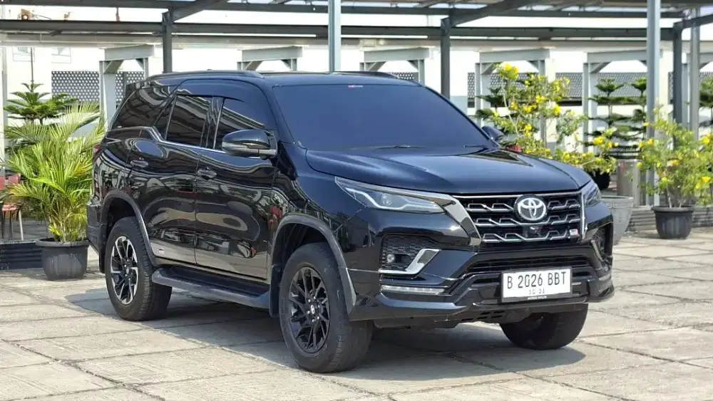 Fortuner 2.8 GR Sport Full Record