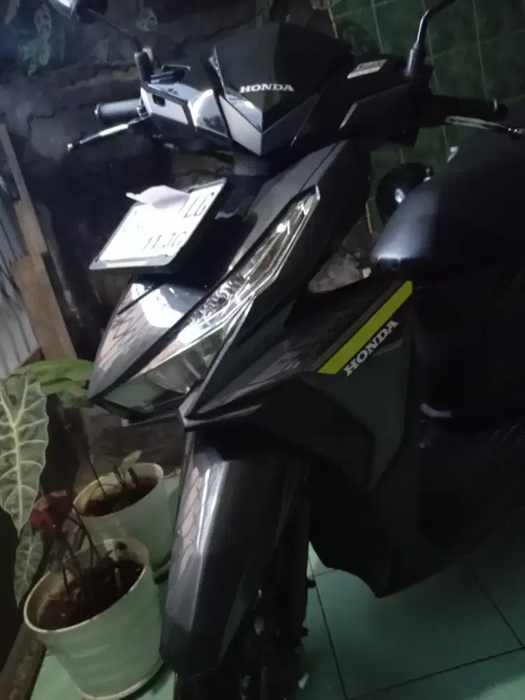 Jual Vario neu 125 ISS idling stop th 2016