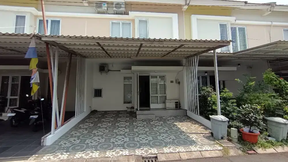 DISEWAKAN RUMAH NYAMAN 2 LANTAI DI PERUMAHAN PARADISE SERPONG CITY