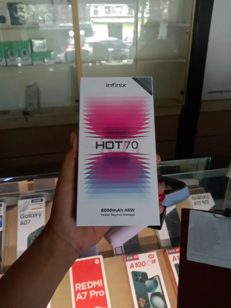 [ Fast respon WA ] Infinix Hot 70 NFC 8+8/128 Garansi resmi 1thn
