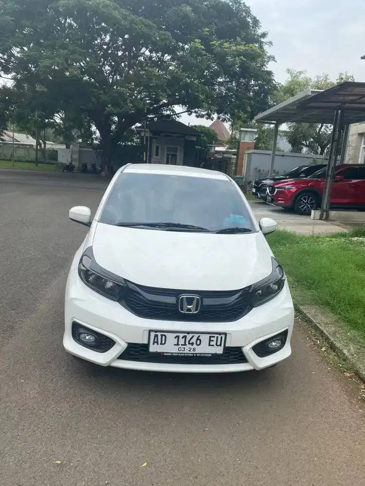 honda brio satya (2023)