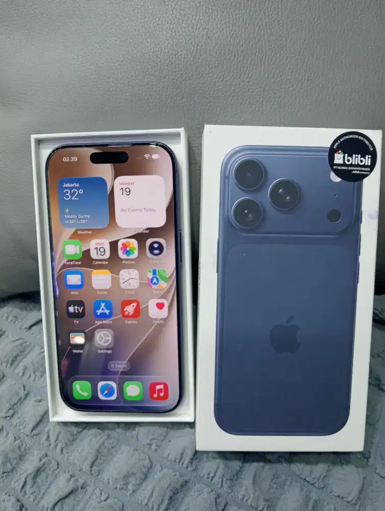 iPhone 17 pro 256GB blue ex iBox