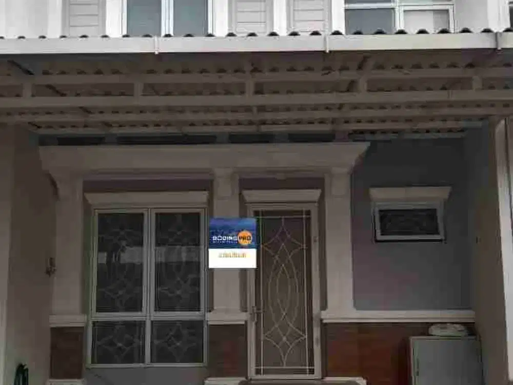 rumah kota wisata Cibubur 1man siap huni ada ruang terbuka belakang