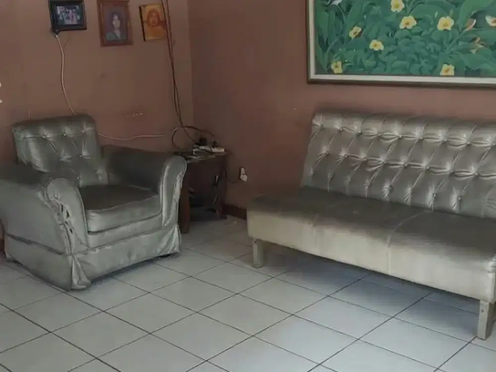 Rumah Hitung Tanah Strategis di Condet Jakarta Timur, LT 305 m², SHM, Cocok Untuk Kost & Investasi