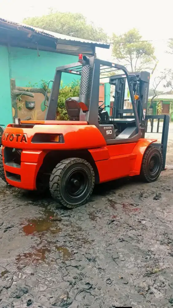 Forklift Toyota 5 Ton,Matic,3 Meter,Mesin 14Z-II,5FD50,Tahun 2011