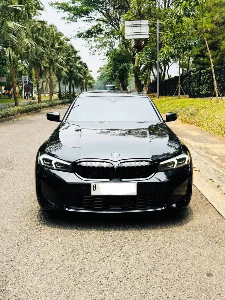 [Km28RB] BMW 330i M-Sport AT 2023 NIK 2022 Hitam
