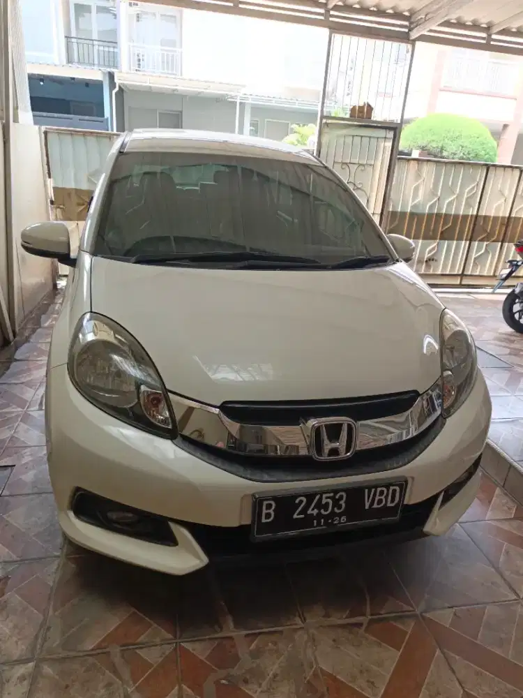 Honda mobilio 2016