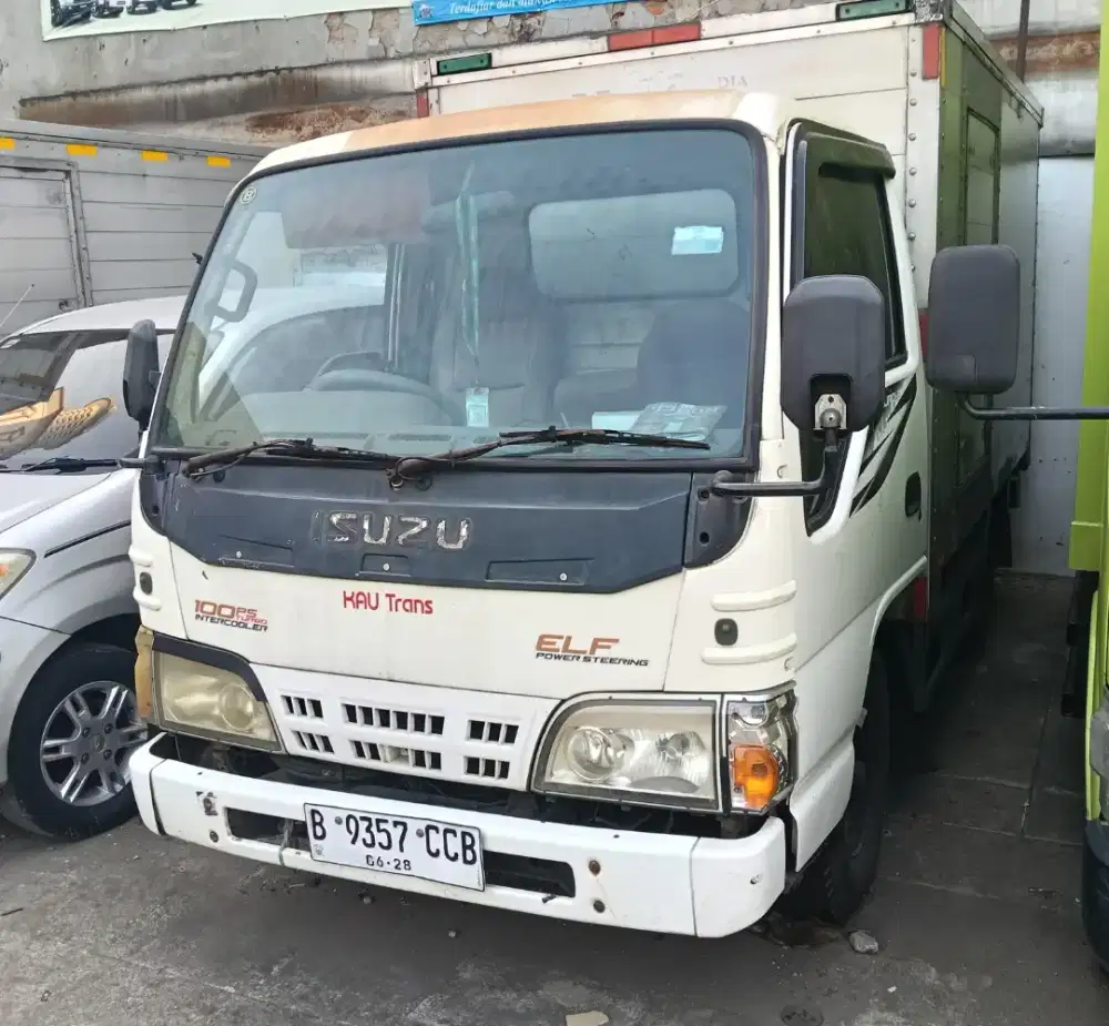 Isuzu elf NHR55 ps100 engkel std box 2012