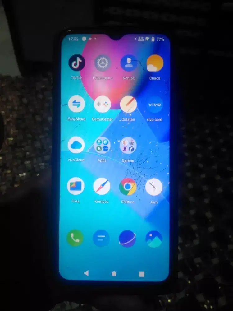 Vivo y12s ram 3/32gb kondisi normal siap pakai