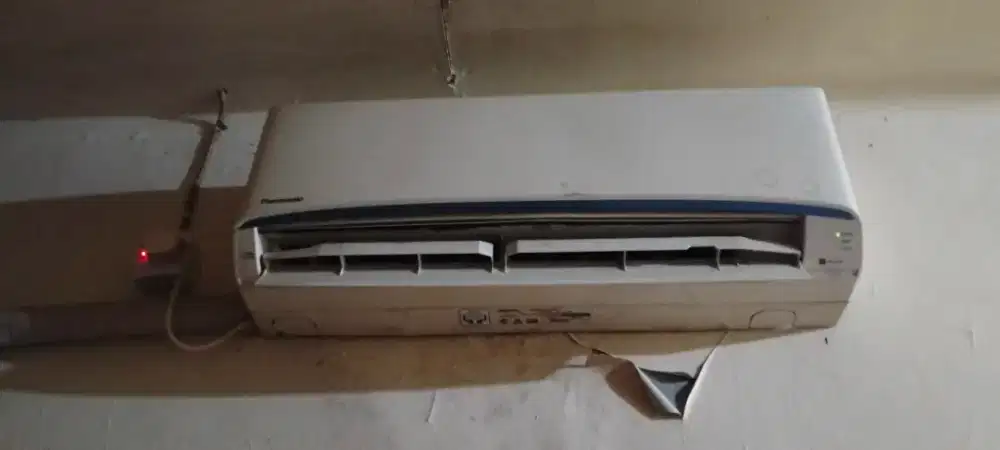 AC panasonic 1/2pk