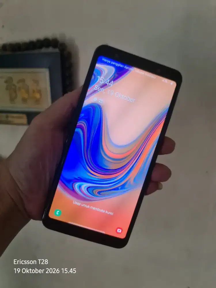 Samsung A7 2018  4/64   lcd orian