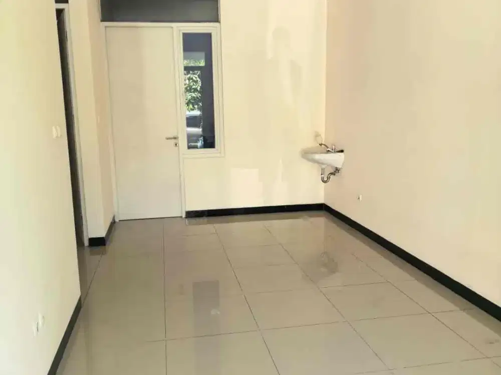 disewakan rumah taman kopo indah 5