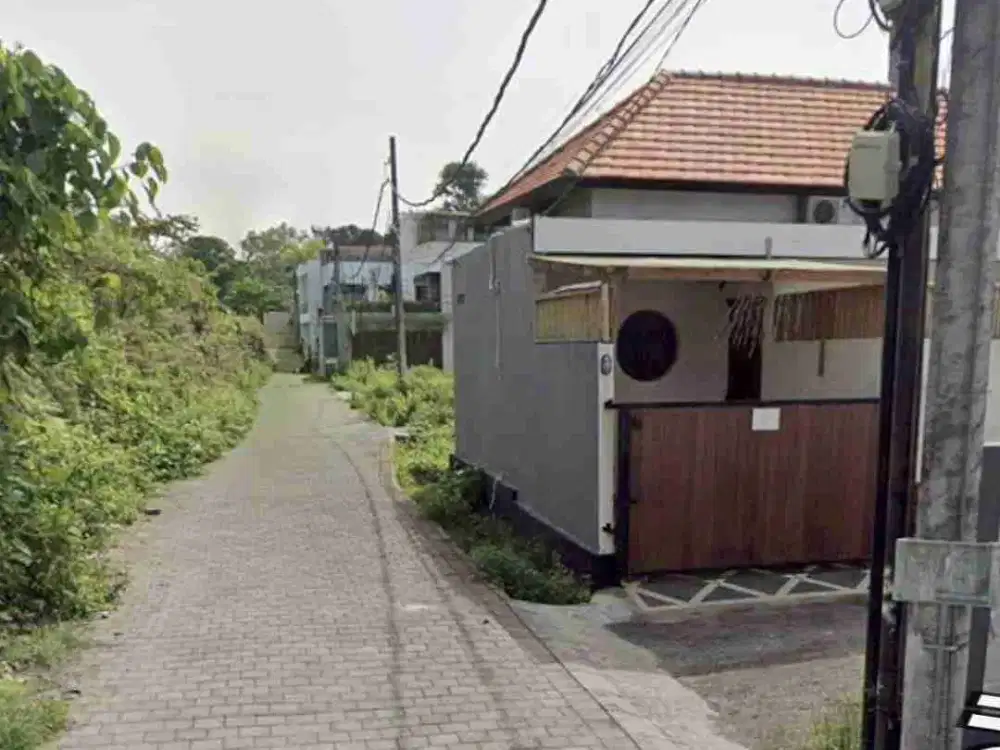 Tanah Di Toyaning Dkt Pantai Melasti Kuta Selatan Badung