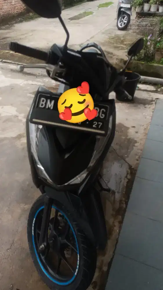 Dijual motor beat 2022 warna hitam