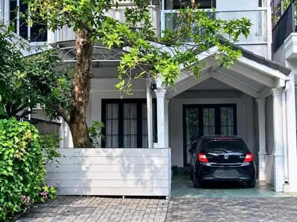 Rumah bagus (nego) siap huni lokasi strategis Kota Wisata Cibubur