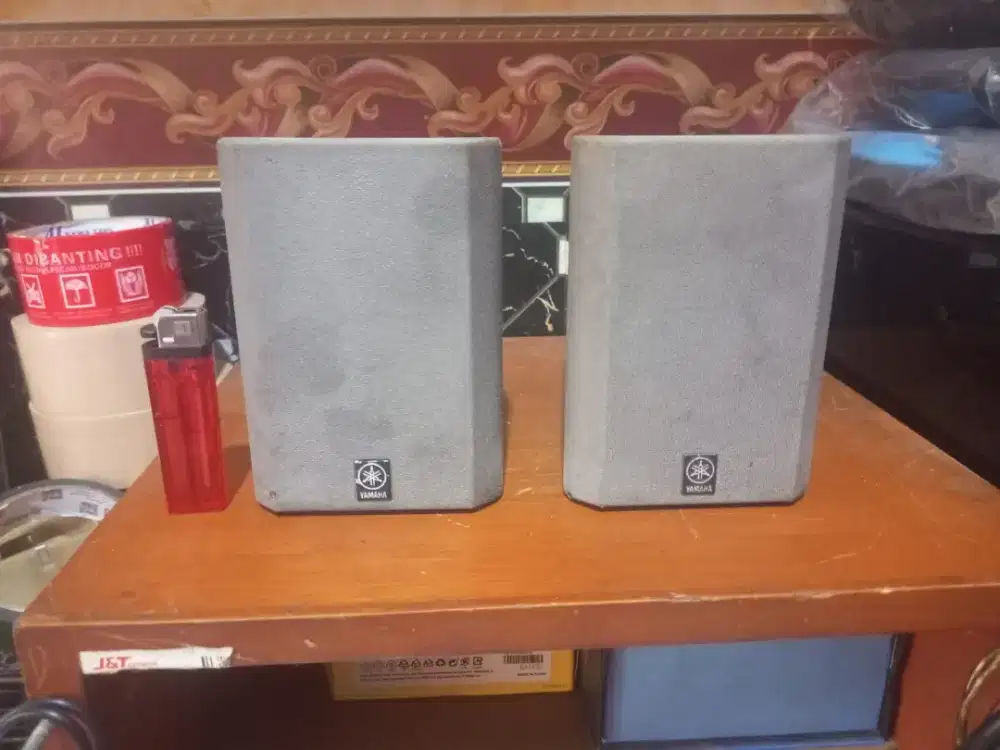 Speaker satelit Yamaha