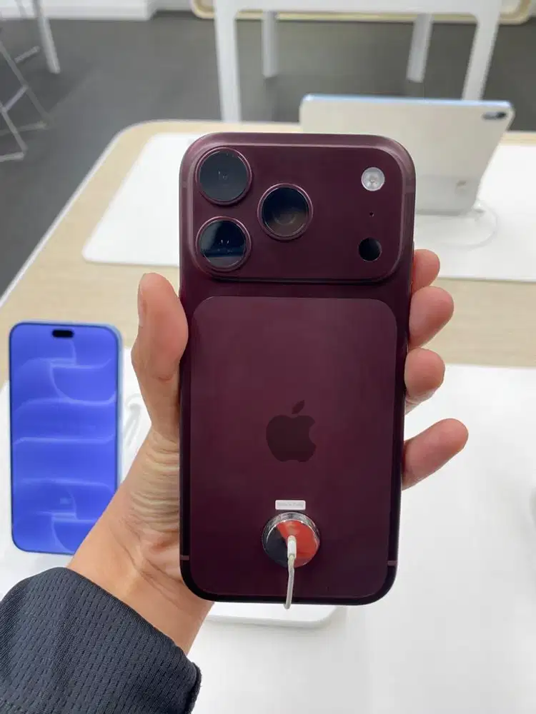 CICILAN IPHONE 18 PRO PAKAI HOME CREDIT