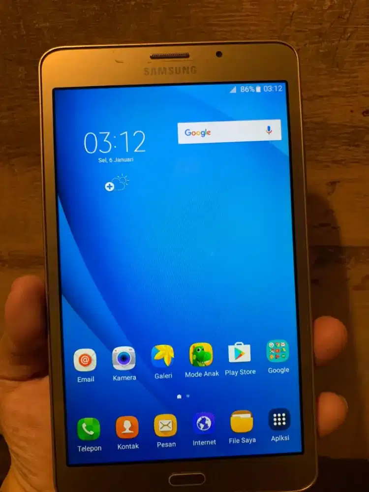 Dijual Samsung Galaxy TAB J Gold Original No Minus