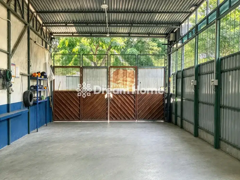 RUKO STRATEGIS – JL. PROF. DR. LATUMETEN, JAKARTA BARAT