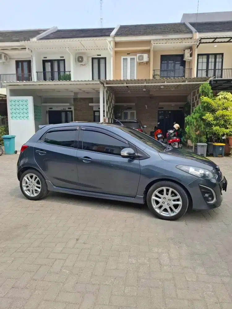 Mazda 2 2012 RZ Matic