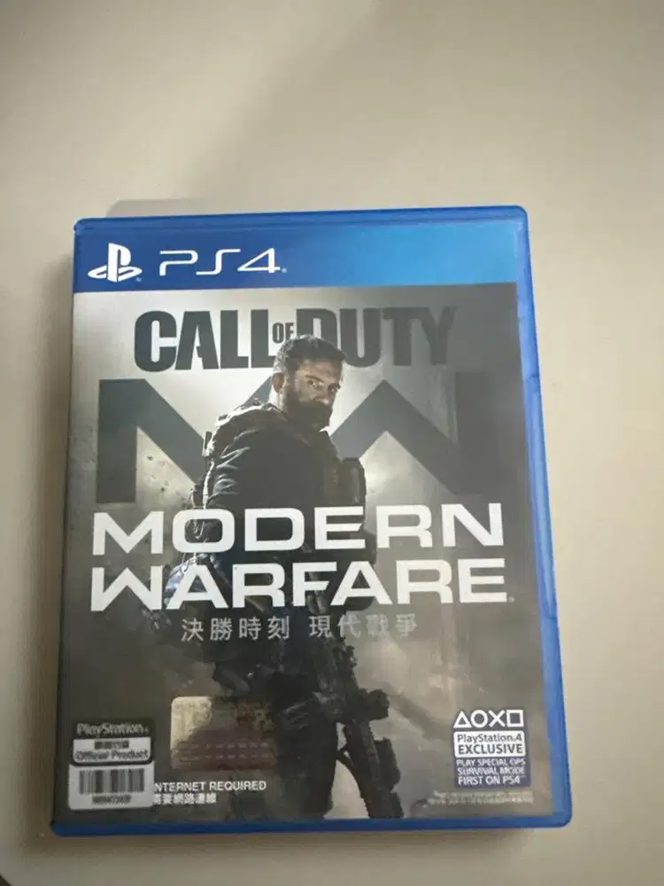 Kaset PS4 Call of duty