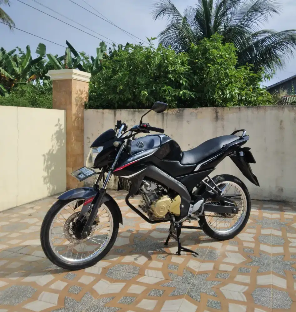 VIXION NEW PAJAK HIDUP CANTIK KALI NO MINUS ORI LUAR DALAM