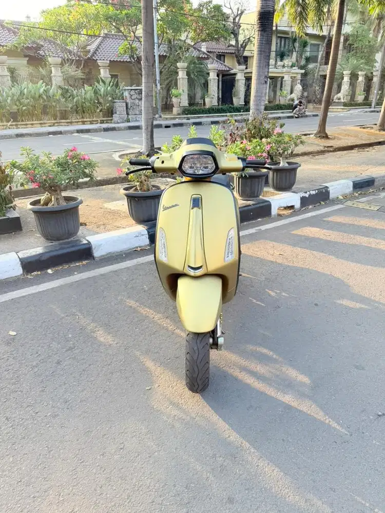 vespa sprint S 2024