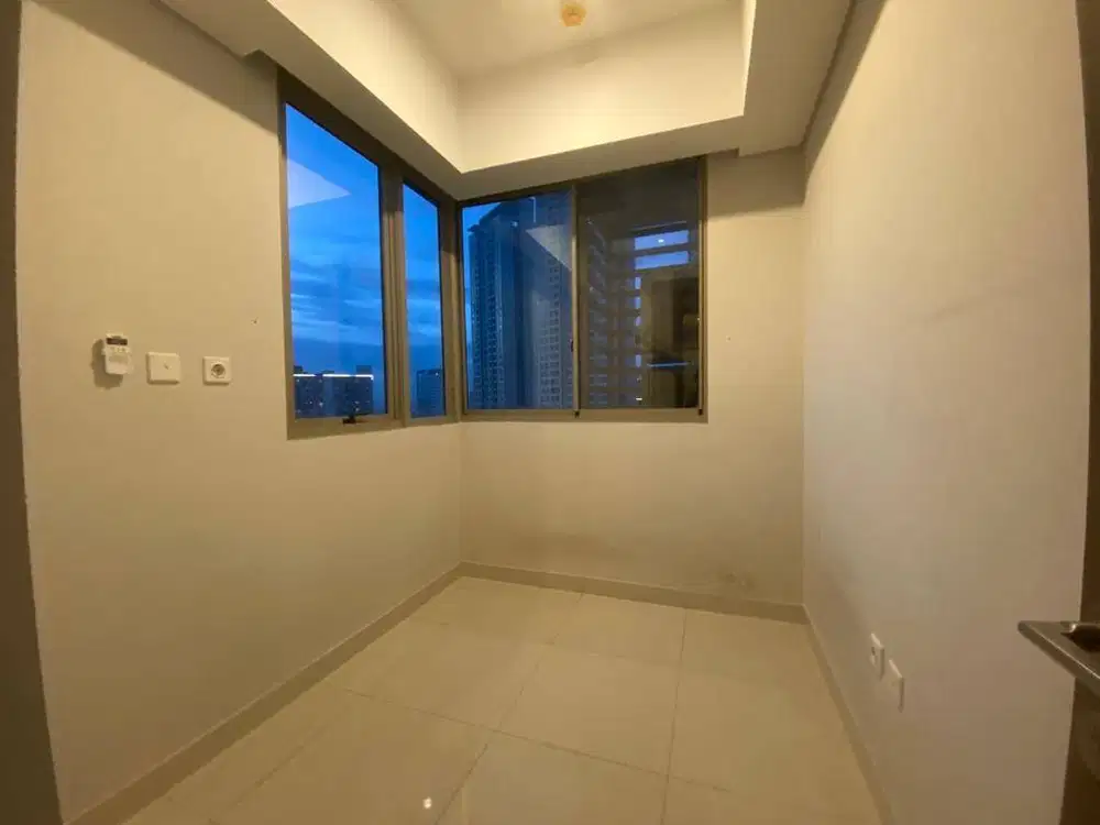 Dijual Cepat Apartemen Taman Anggrek Residences 2 Bedrooms Semifurnish