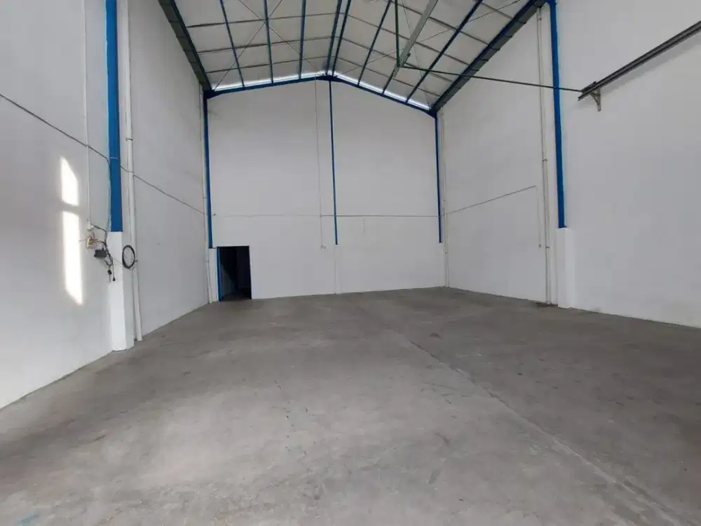 Disewakan Gudang Central Cakung Luas 180 M² Lokasi Strategis, Cakung, Jakarta Timur, 028