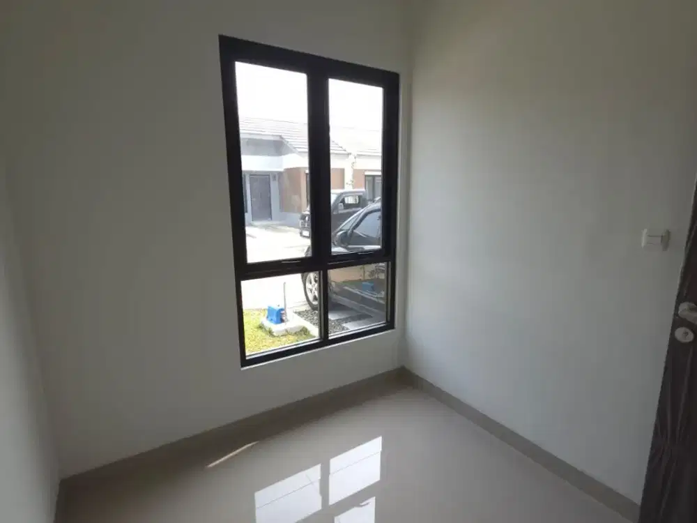 Rumah Masih Baru Siap Huni di Podomoro Park Bandung