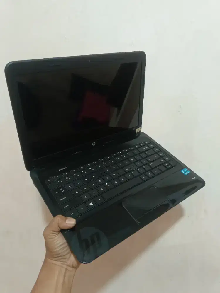 Laptop HP 1000 double vga ram 4